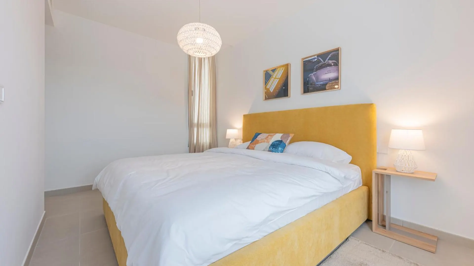 Magnificent 3 Bedroom Apartment With Pool, Terrace And Parking Estepona