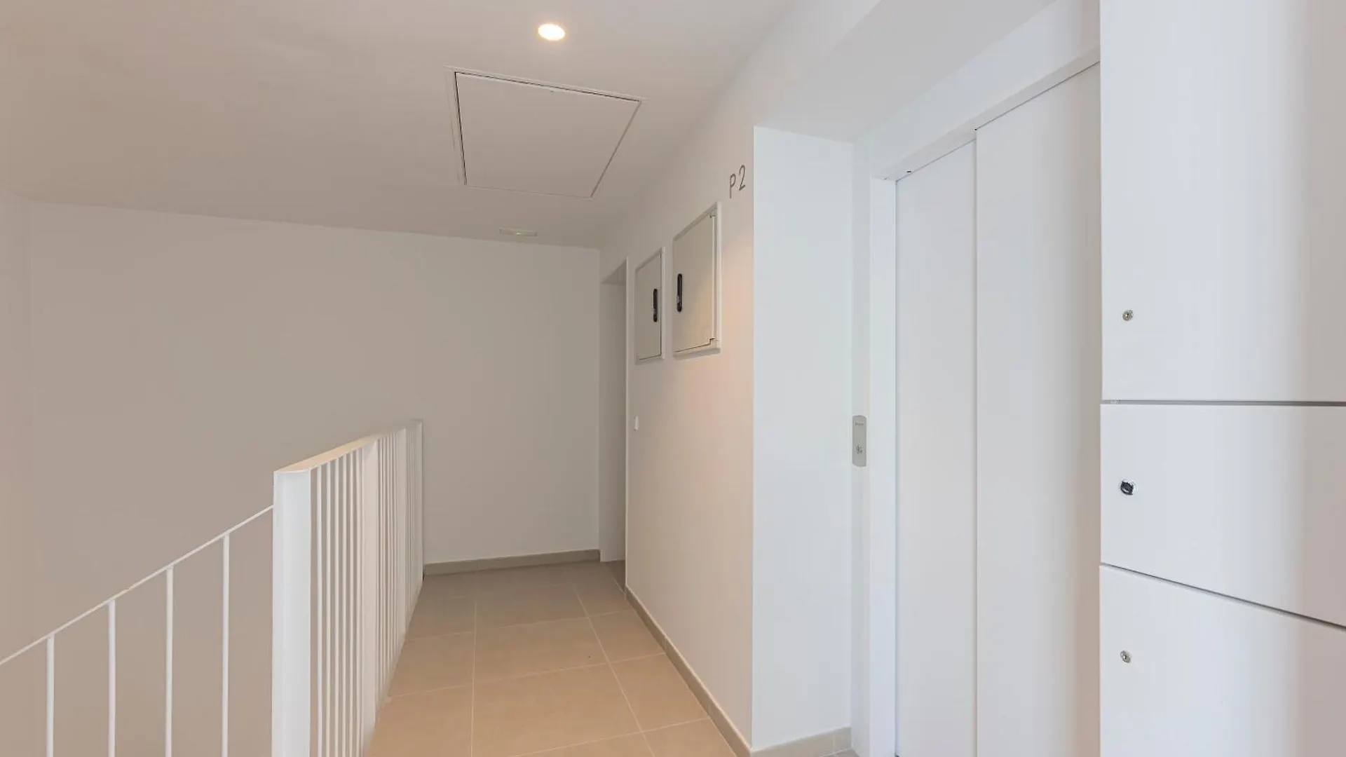 Magnificent 3 Bedroom Apartment With Pool, Terrace And Parking Estepona
